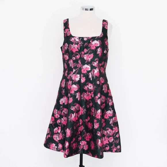 Lilly Pulitzer |  Leya Jacquard Dress - Picture 2 of 15